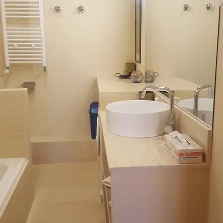 Apartament Hospitality Centrum - Magheru Bucureşti