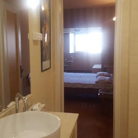 Hospitality Centrum - Magheru